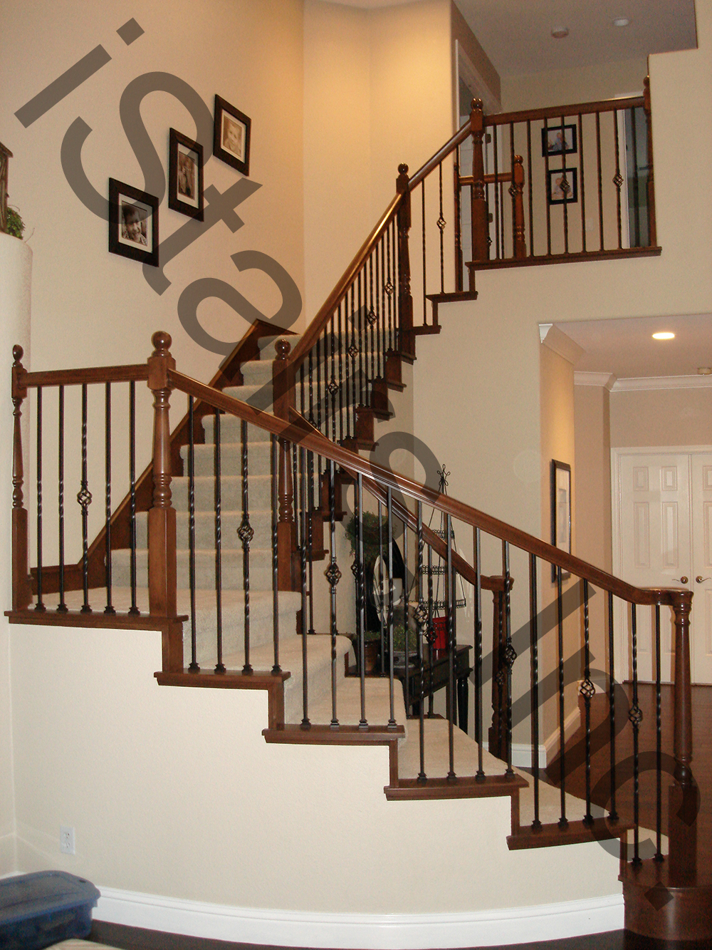 Post-to-Post Turnouts - Beech with Iron Balusters
Beech with iron balusters turned post-to-post with turnouts