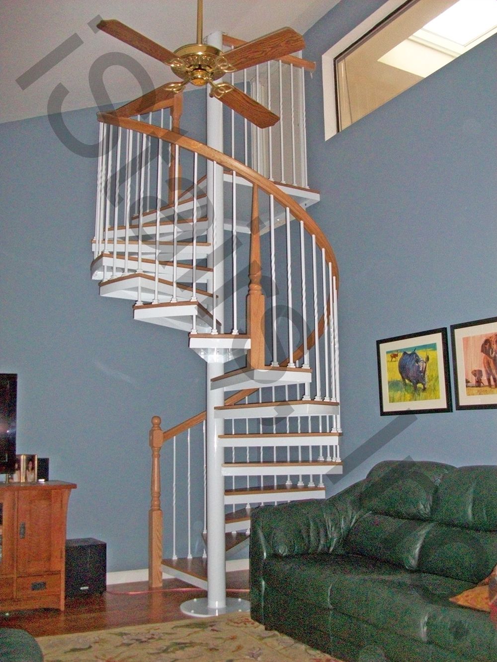 Paint grade Spiral Sacramento Staircase Paint grade w/oak rail, posts, treads & ceiling fan sprial staircase
